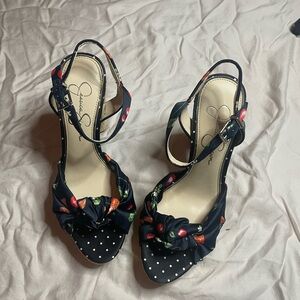 Y2K Jessica Simpson multicolored heels